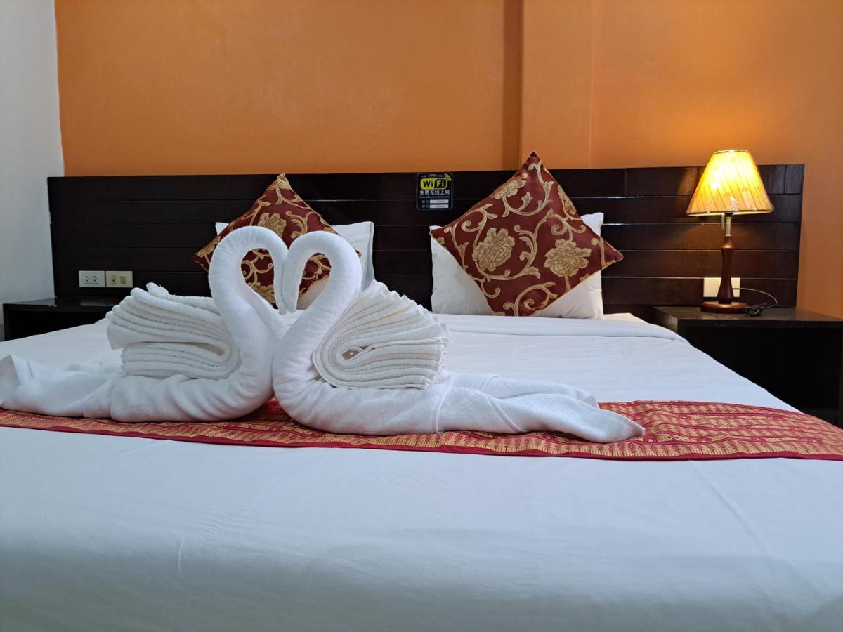 Lily Holiday 百合假日 Patong Exterior foto
