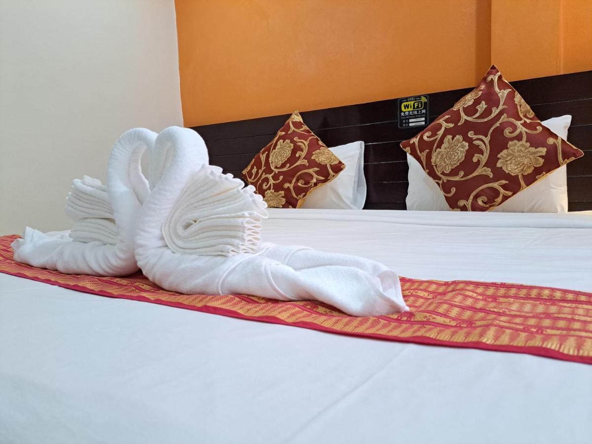 Lily Holiday 百合假日 Patong Exterior foto